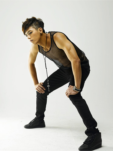 他们在2010年8月27日发行了出道单曲you like me, i like you,歌曲