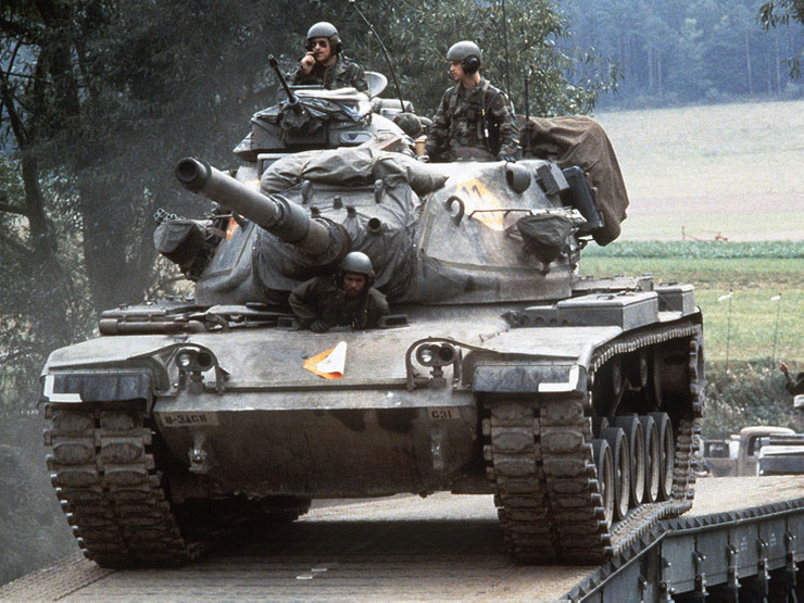  p>m60主战坦克(英文:m60 main battle tank,绰号:patton ,译文:巴顿)
