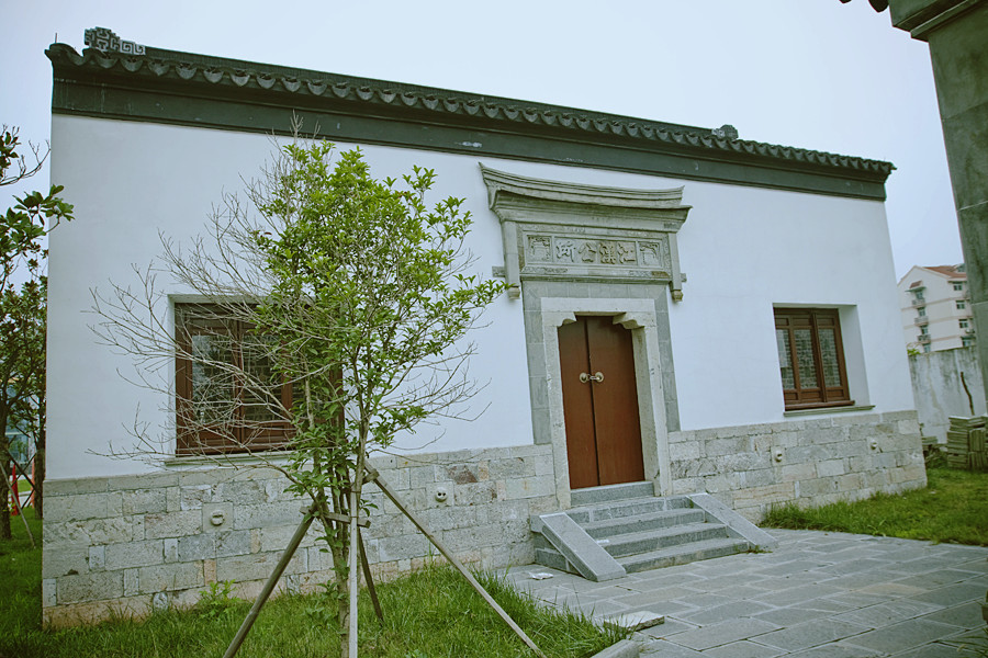  p>江汉会馆位于 a target="_blank" href="/item/南京市/2207627"