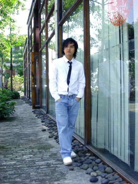 歌手郑源qq空间=歌手郑源最好听五首歌曲