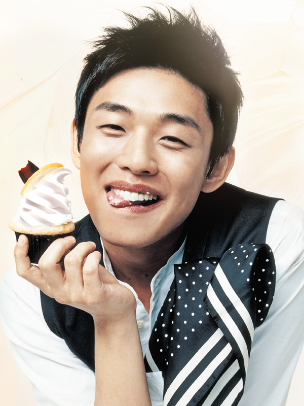 yoo ah in) /i>,1986年10月6日出生于韩国大邱,韩国男演员