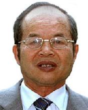  p data-id="gnbpuk446q">洪肇明,1935年生于晋江英林镇.