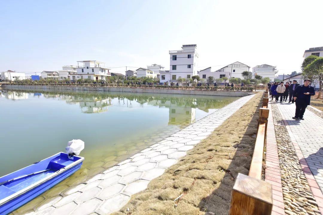 琅琚镇,隶属江西省抚州市<a target="