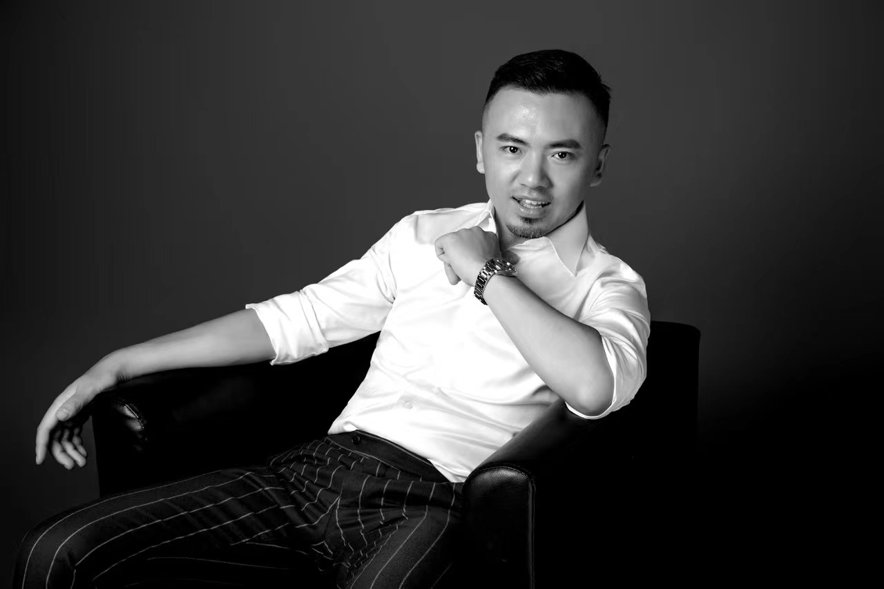 id="szddmrtpnkvg">张文茂,男,汉族,中国国籍,凤凰电视台超级演说家