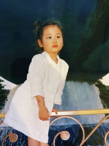 山下美月