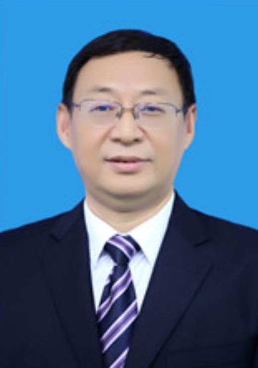  p>汤伯意,男,汉族,英山县人,1964年10月出生,1988年6月参加工作,1998