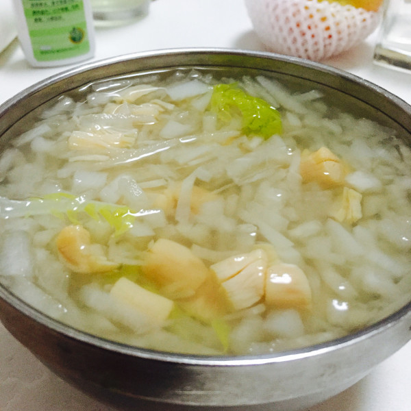 干贝萝卜汤
