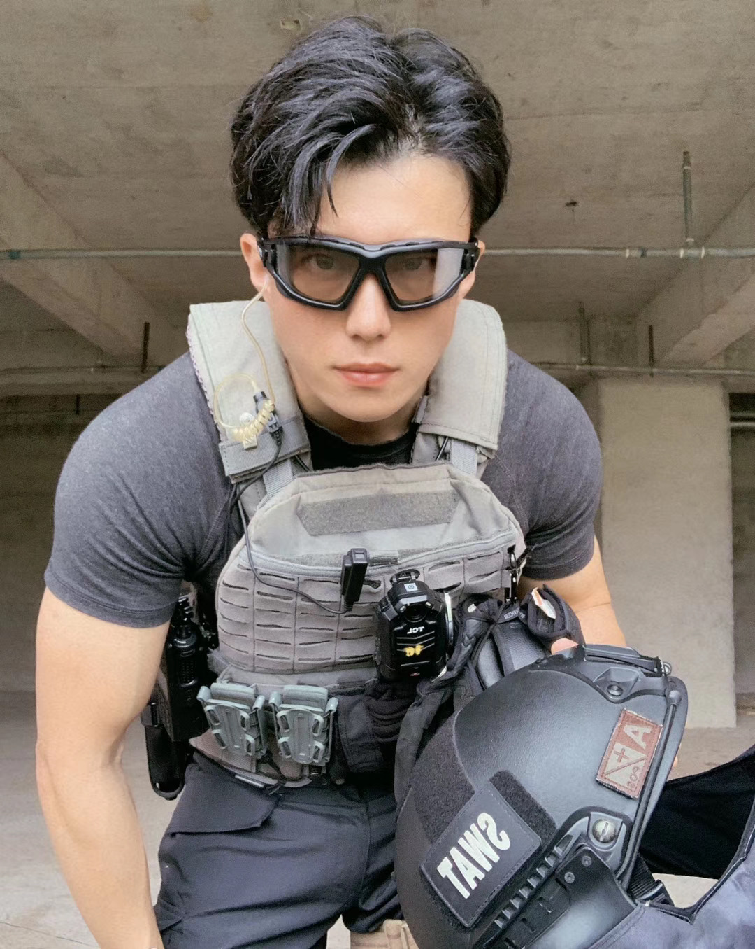  p data-id="gnbiyl50g9">沈晨,莲都人,丽水市公安局特警支队的一名