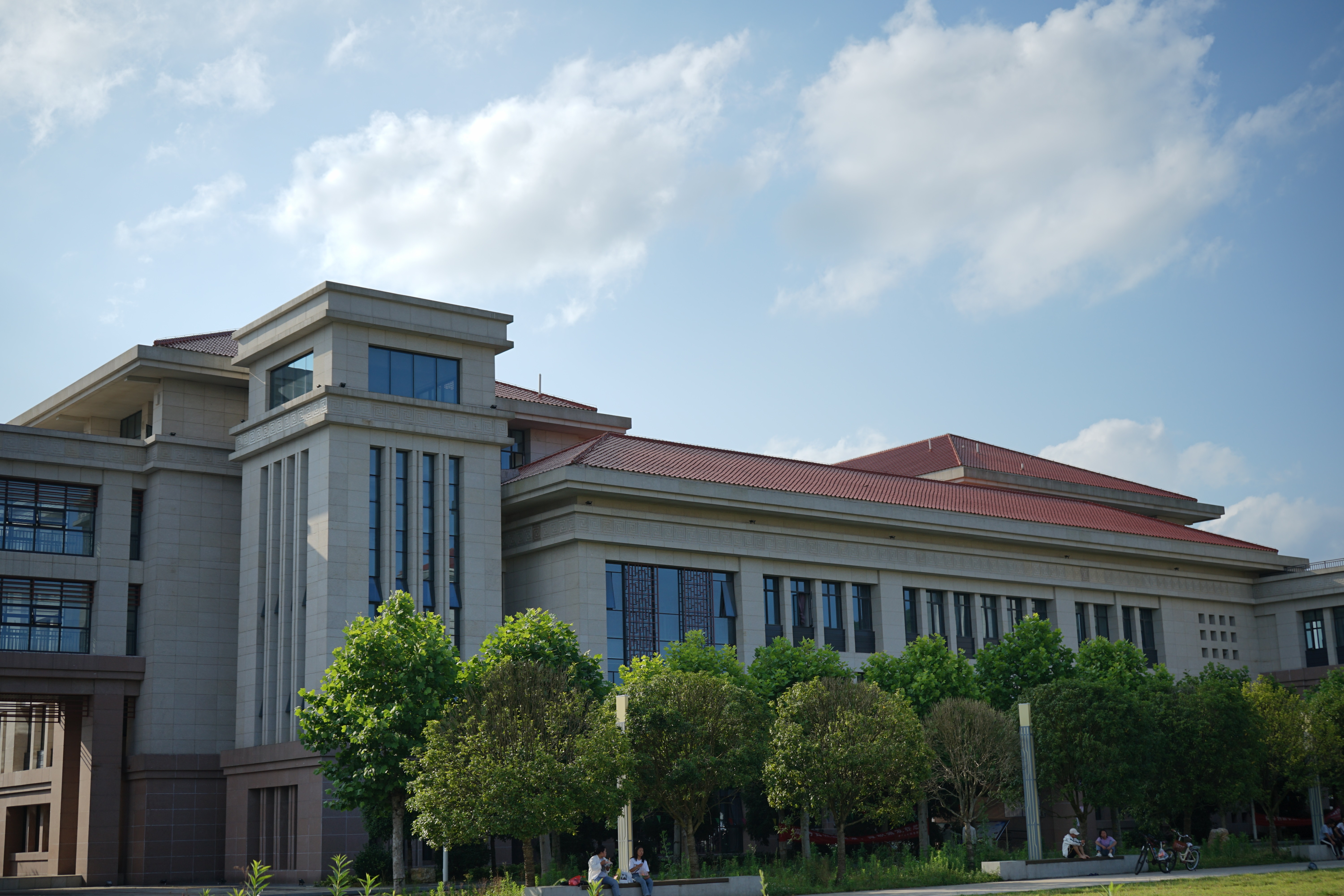 贵州电子科技学院