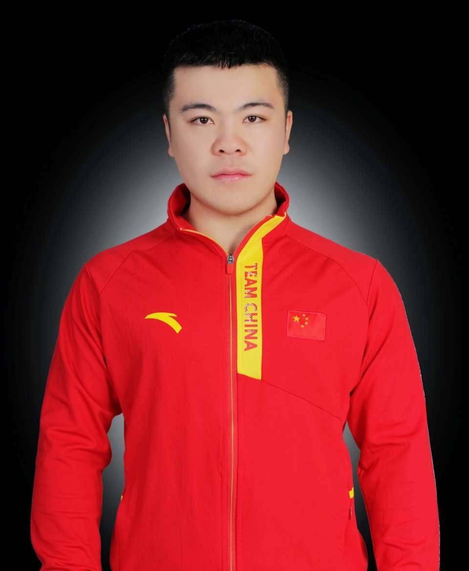 2012年北京市65kg武状元;2013国际武术节散打锦标赛70kg冠军;2014香港