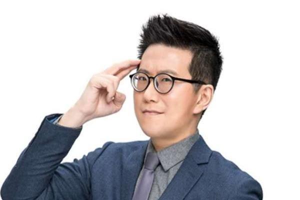  p data-id="go0mb64ml7">黄执中,男,1976年10月30日出生于中国台湾