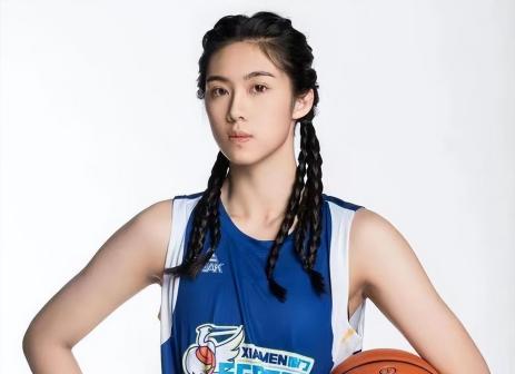 卓识（中国女子篮球运动员）_百度百科