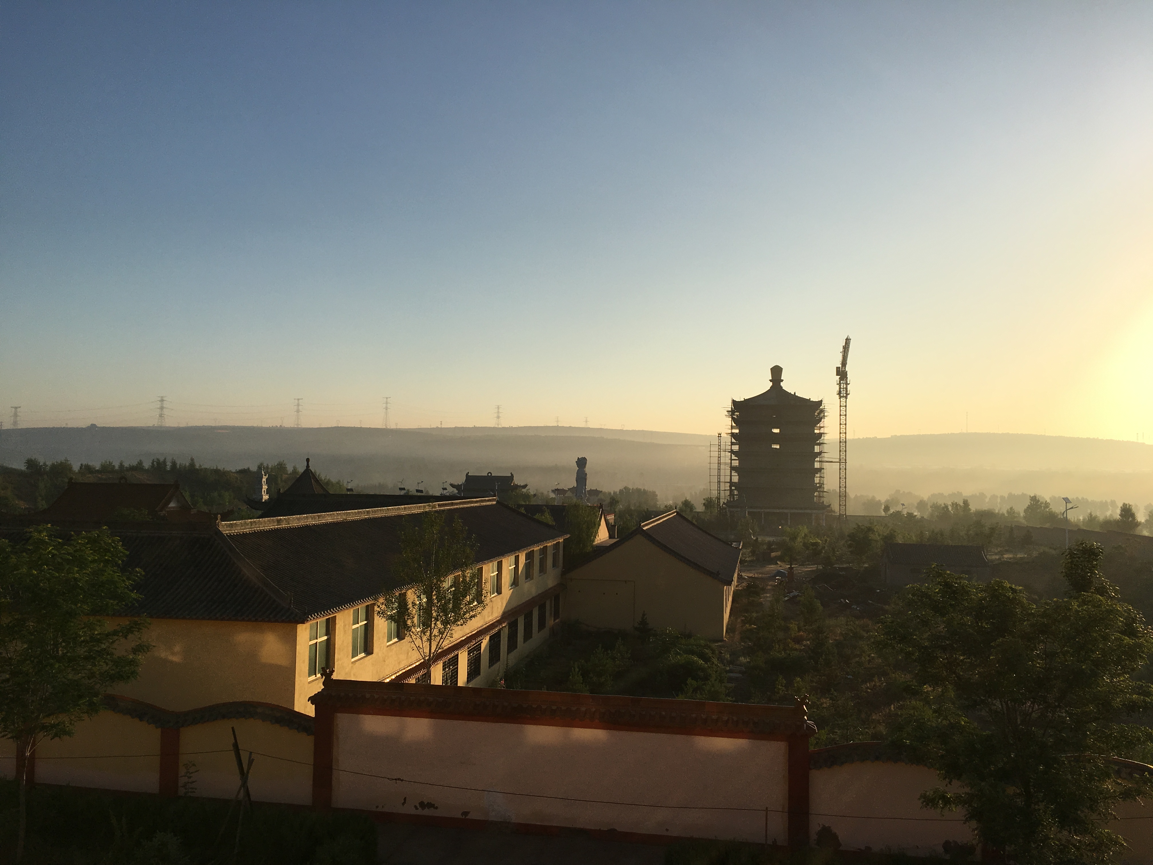  p data-id="gnvi281y00">榆林石佛古寺,位于陕西省榆林市 a target="