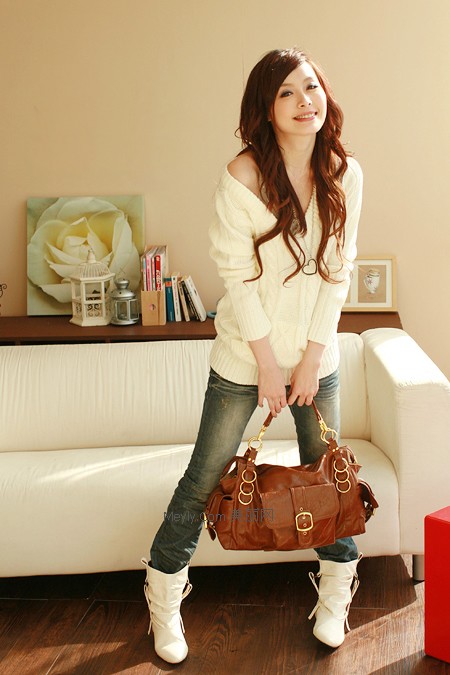  p>粉领族﹙pink-collarworker﹚是一个外来的生活型态类别用词.