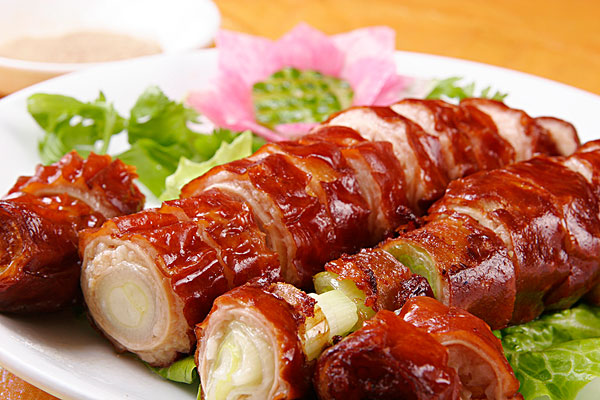  p>九转大肠原名为红烧大肠,是 a target="_blank" href="/item/山东