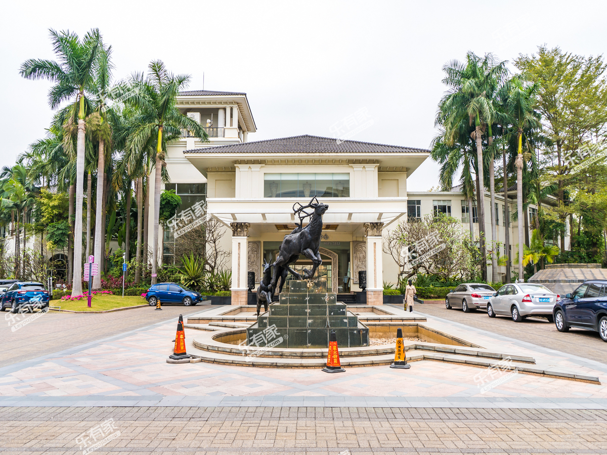  p data-id="gn71xus1xr">半山豪苑地处塘厦新行政文化中心区内, a