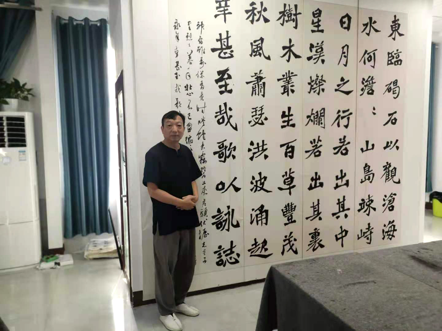 欧阳新召