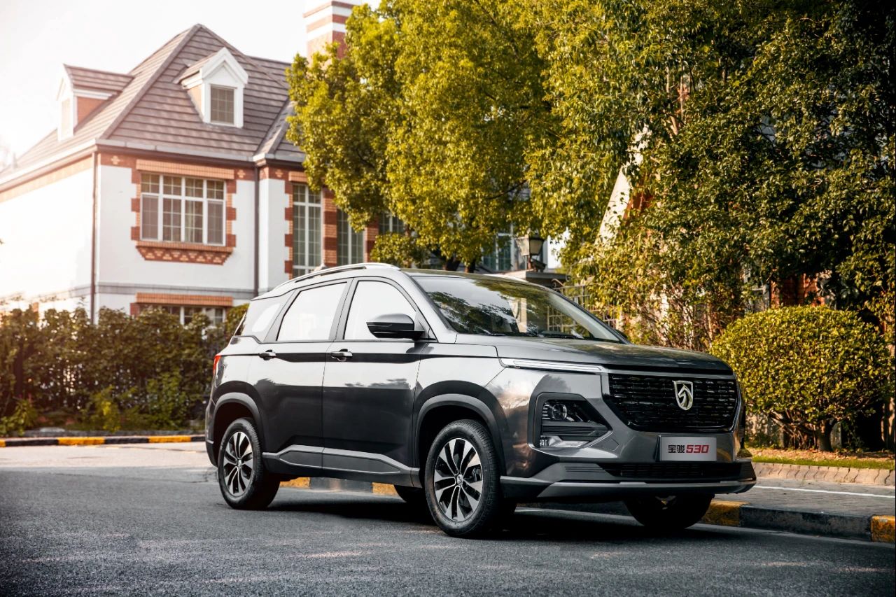 宝骏530(宝骏530新款2022款裸车价)