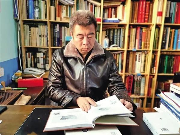 刘瑞： 奔跑不息的考古人_百科TA说