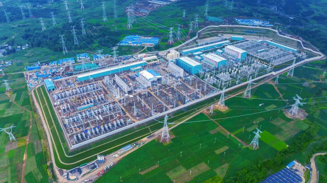 四川凉山布拖换流站