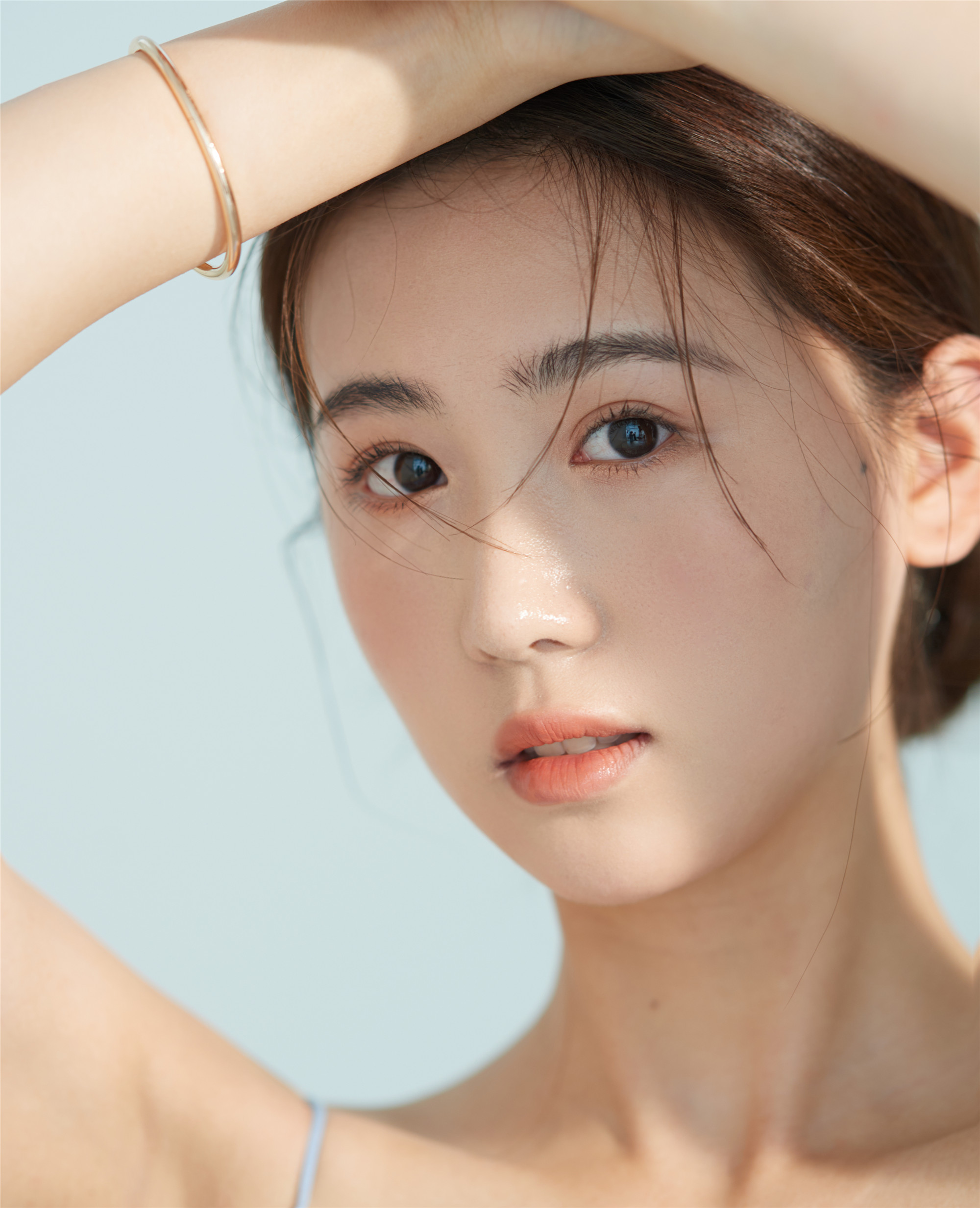  p data-id="tgy60jyggbel">徐佳雯,演员,2022年主演爱情都市剧《我的