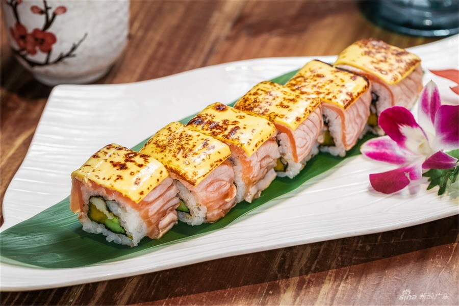 奶酪三文鱼卷