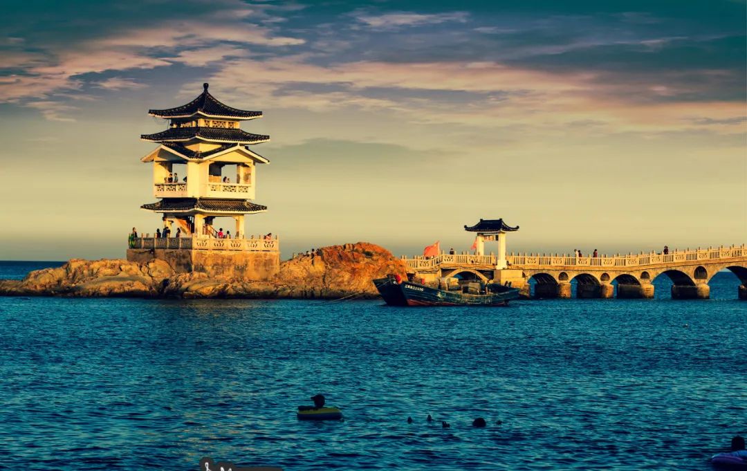 兴城市,辽宁省辖县级市,由 a target="_blank" href="/item/葫芦岛市