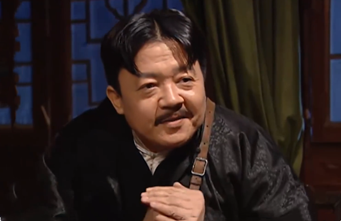 lemmaid="355141">战火中青春》中的角色,由演员<a