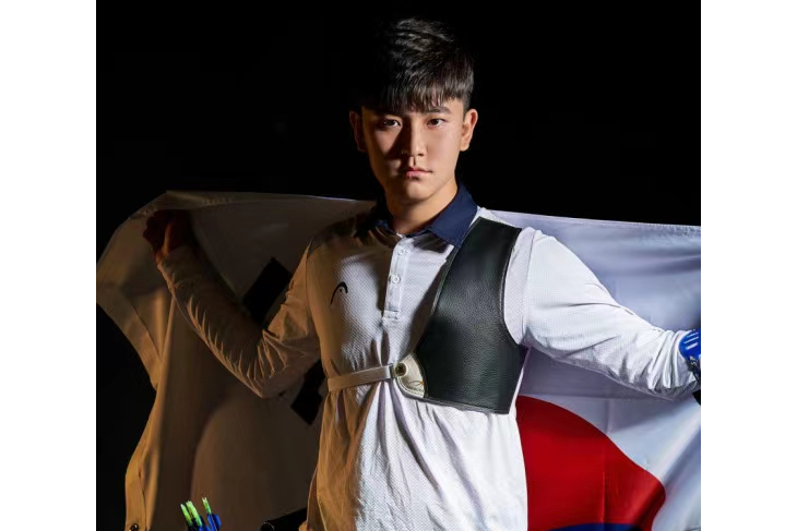  p data-id="sdz80sewy7la">金在德,韩国射箭运动员.