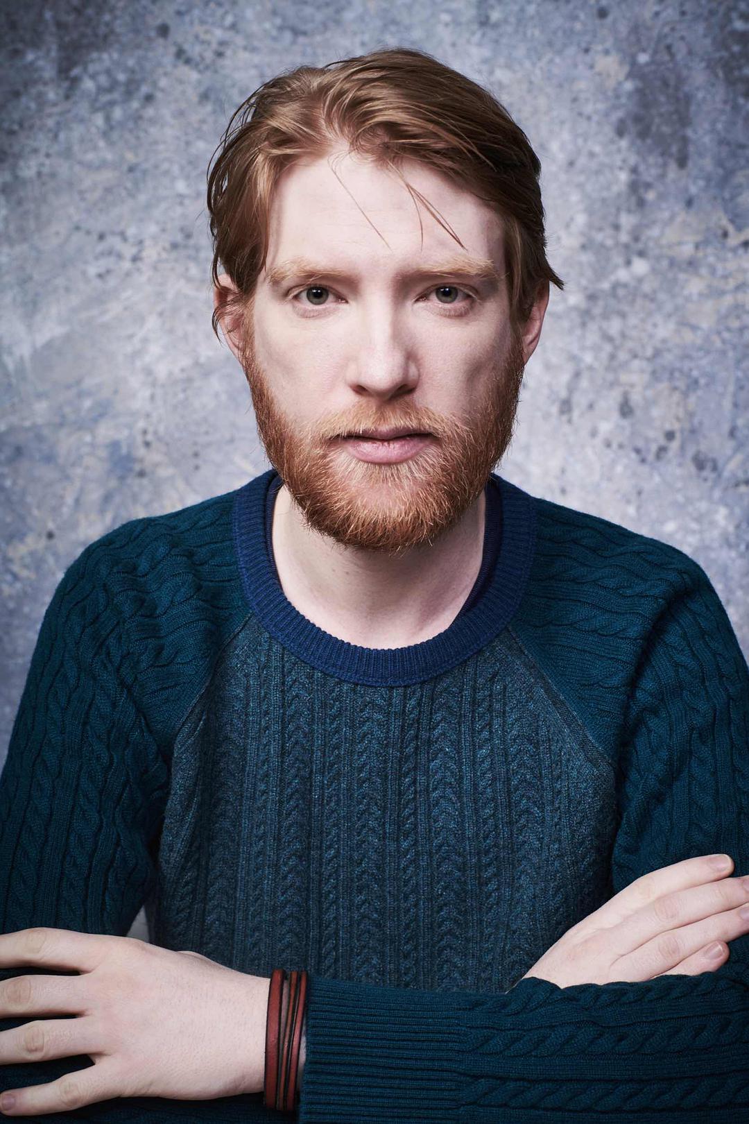  p>多姆纳尔·格里森(domhnall gleeson),1983年5月12日出生于爱尔兰