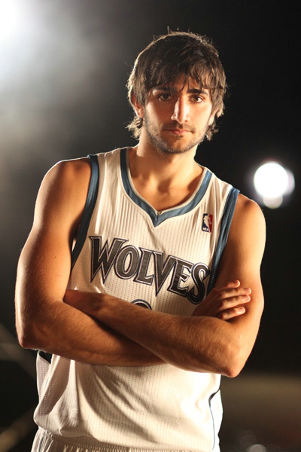  p>里基·卢比奥(ricky rubio),1990年10月21日出生于西班牙巴塞罗那 