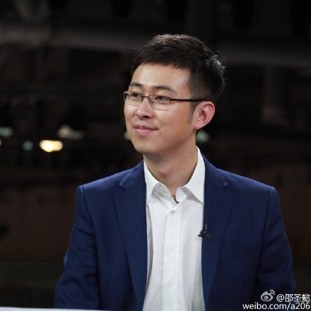  p>邵圣懿,1982年12月4日出生于江苏省无锡市,中国内地男主持人,毕业