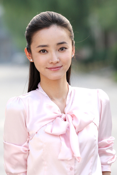 演员杨梅