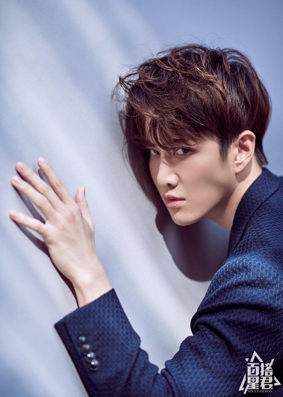  p>披拉·尼迪裴善官(mike),1989年12月19日出生于泰国,泰国流行乐男