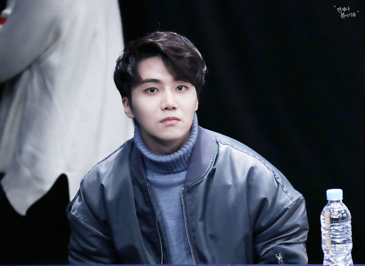  p>赵珍虎,1992年4月17日出生于韩国大田广域市,韩国男歌手,男子演唱