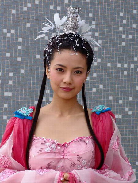 高圆圆