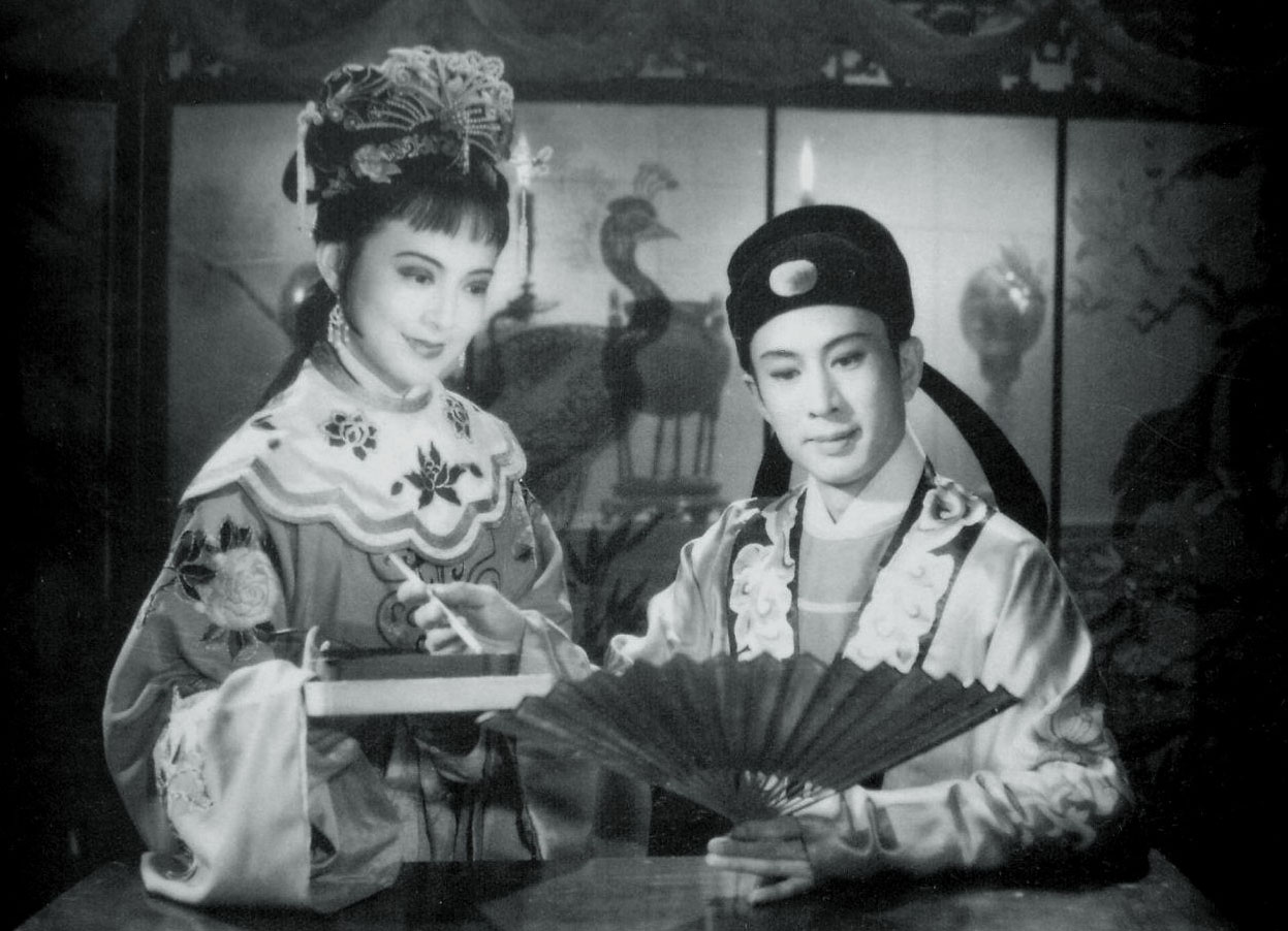  p data-id="gnx8d8lboo">《桃花扇》是西安电影制片厂摄制于1963年的