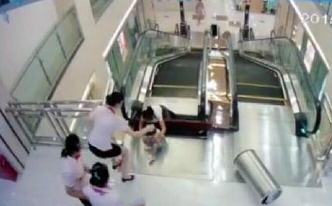 7·26荆州电梯事故