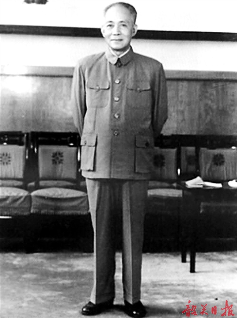  p>陈丕显(1916年3月20日-1995年8月23日),汉族.