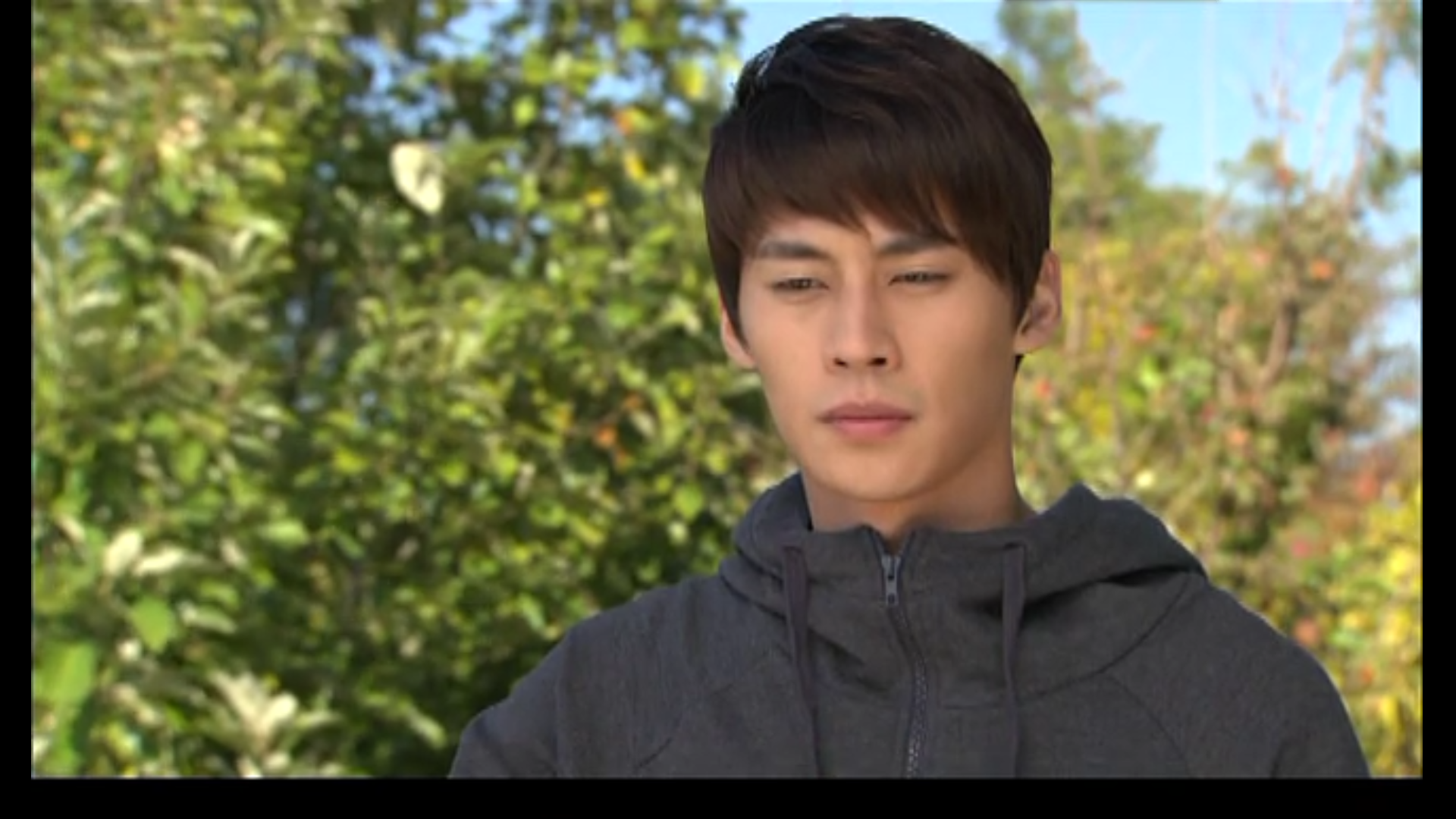  p data-id="gnx7c6ahh0">james,本名崔振赫.