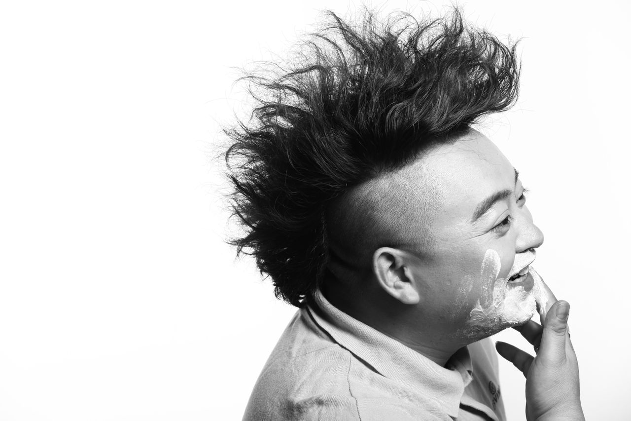  p data-id="gnwy2hbi7w">大雄,原名张鑫,国内新锐导演及演员.