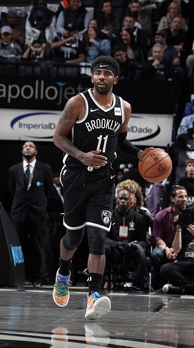  p>凯里·欧文(kyrie irving),1992年3月23日出生于 a target="_blank