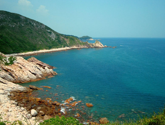  p>大鹏湾(英文名mirs bay,故又叫马士湾)是一个位于中国香港和中国