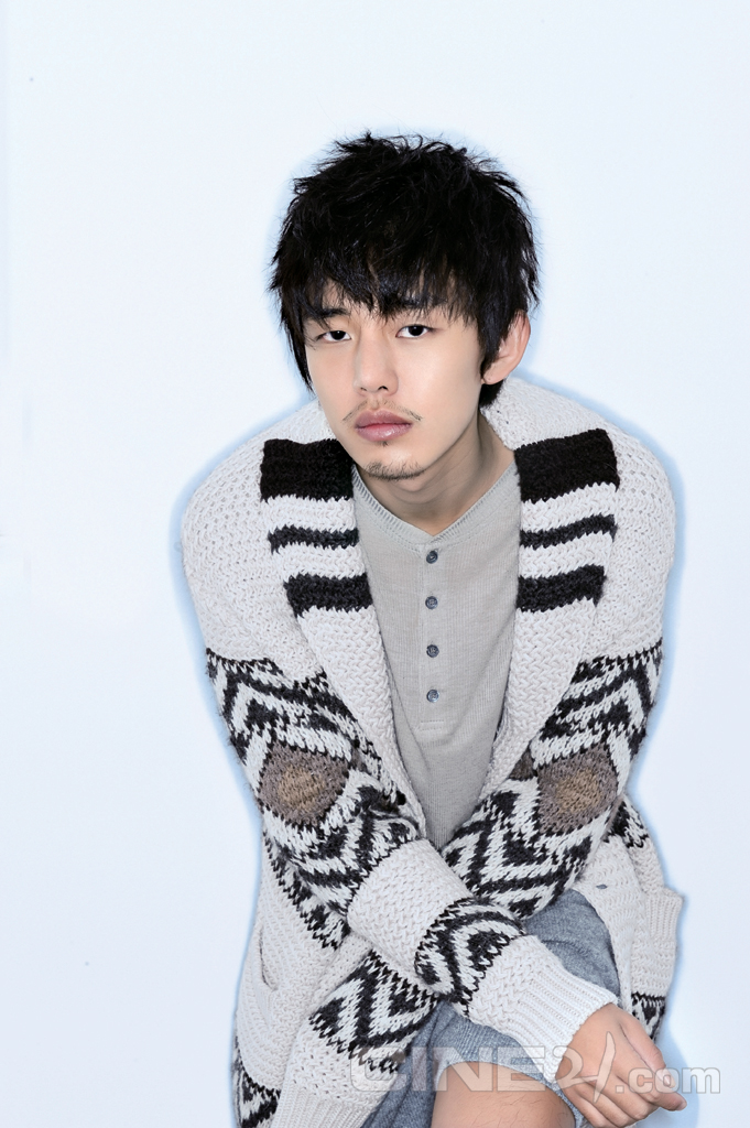 p>刘亚仁 i>(         ,yoo ah in) /i>,1986年10月6日出生于韩国大邱