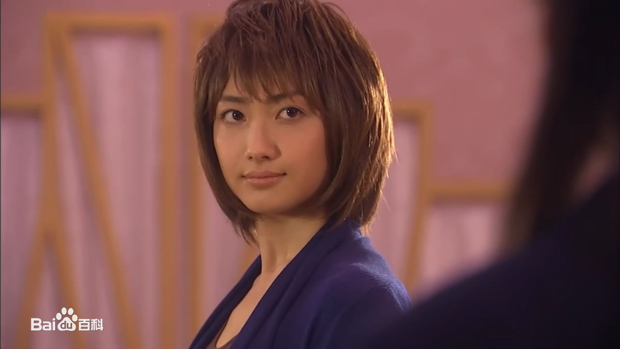  p>香椎由宇,1987年2月16日出生于日本神奈川县绫濑市,模特,演员,隶属