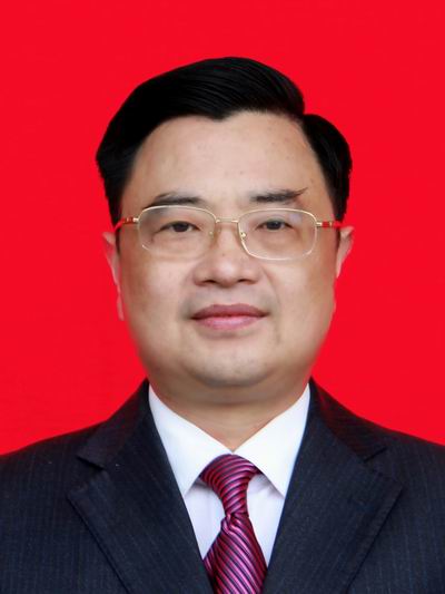 href="#" data-lemmaid="1305067">宜宾县 /a>人,曾任中共四川省珙县