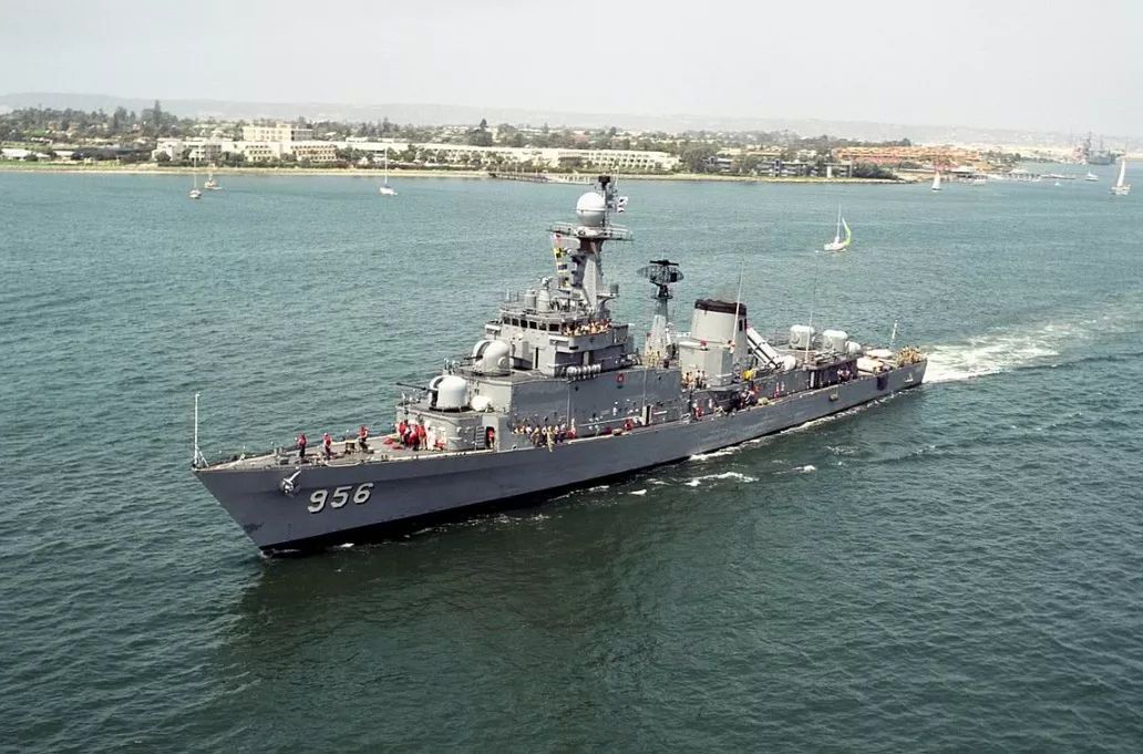  p>蔚山级护卫舰(英语: b>ulsan-class frigate /b>,朝鲜语: b>