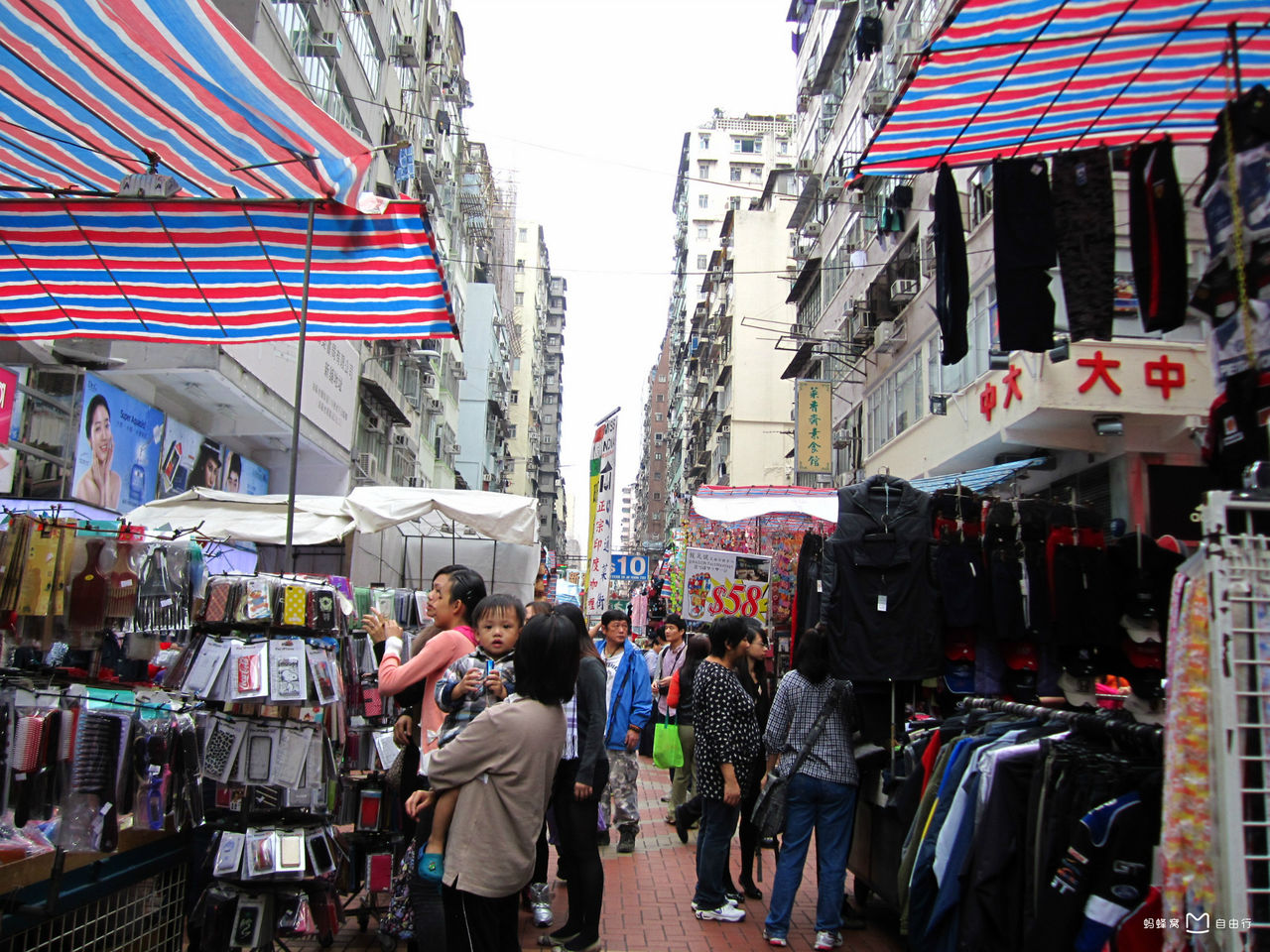 ">女人街 /a>位于 a target="_blank" href="/item/旺角/2186035"