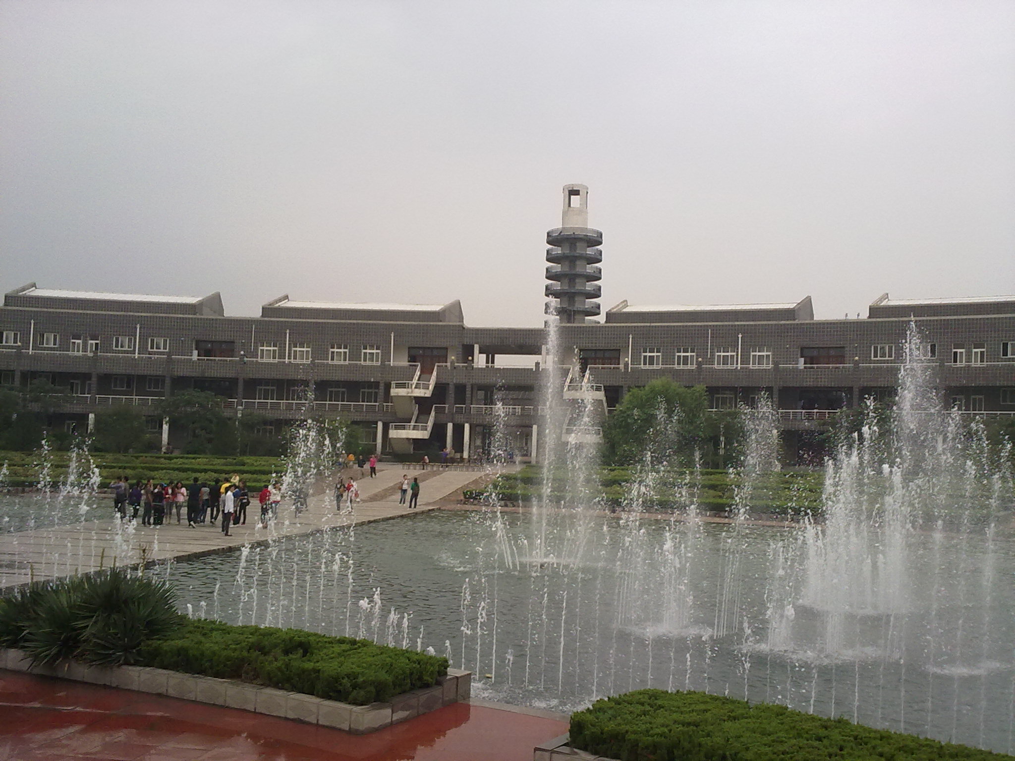  p>邯郸学院(handan university)位于河北省 a target="_blank" href=