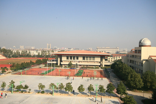  p>永康市第一中学,简称"永康一中",位于浙江省 a href="#">永康市 /a